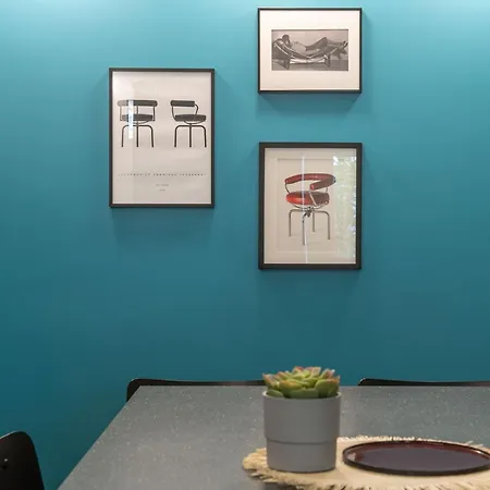 New - Superbe 1 Bdr Appt - Design 60's - 15e Appartamento