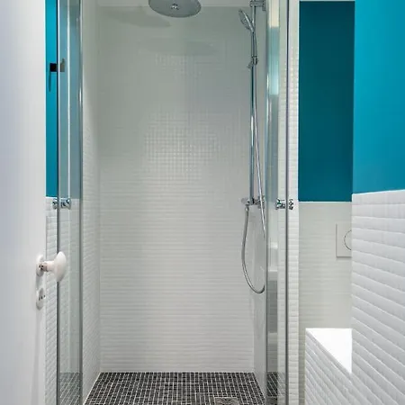 New - Superbe 1 Bdr Appt - Design 60's - 15e Parigi