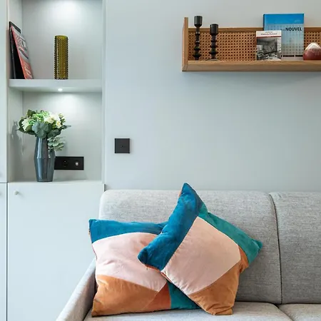 Appartamento New - Superbe 1 Bdr Appt - Design 60's - 15e *